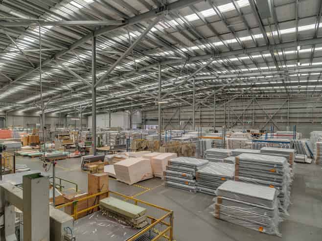 Large Hornby A Grade Industrial Opportunity
