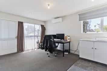 5/112A Olliviers Road, Phillipstown