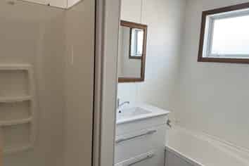 86 Broadway, Stratford