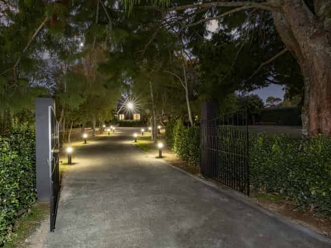 23 Elliot Street, Riverhead