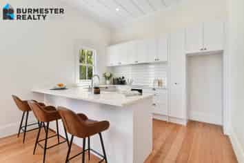 5 Porter Crescent, Helensville