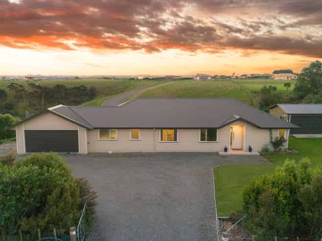 158 Mount Biggs Road, Halcombe