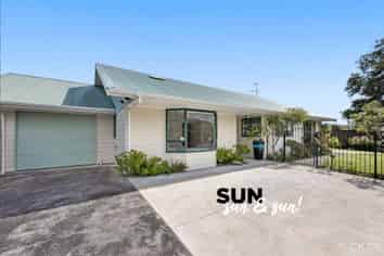 2/118 Whites Line East, Waiwhetu