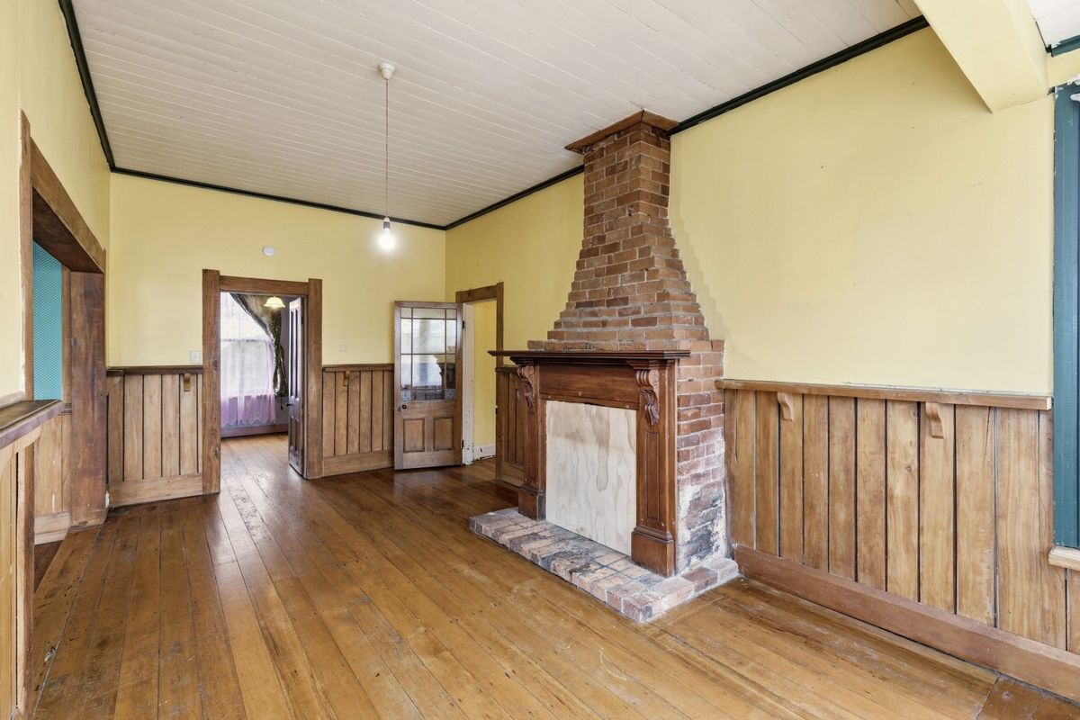 Back on market - calling all offers - 5. nézet