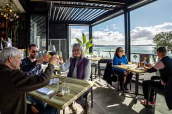 Prime waterfront – Repriced to meet market