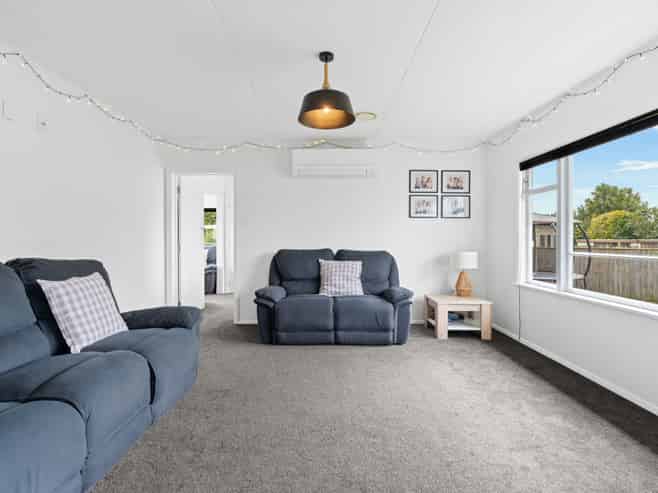 31 Roosevelt Street, Levin