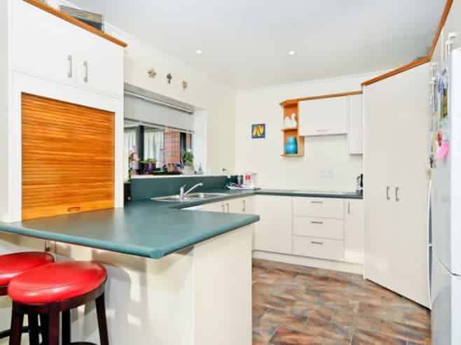 54 Diomede Glade, Flagstaff