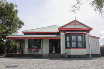 Victorian Elegance with proven income