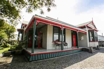 Victorian Elegance with proven income