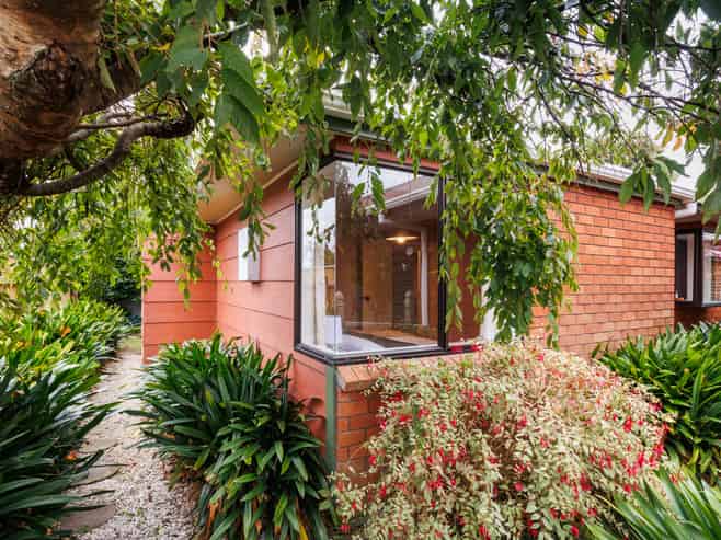 27A Worcester Street, West End