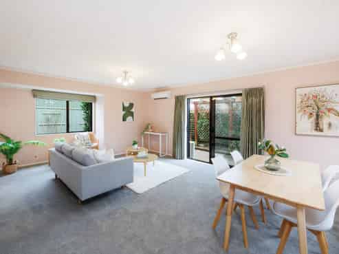 27A Worcester Street, West End