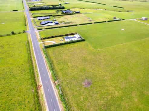 0n Ketemarae Road, Hawera