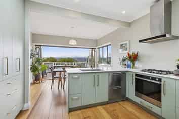 22 Imperial Terrace, Melrose