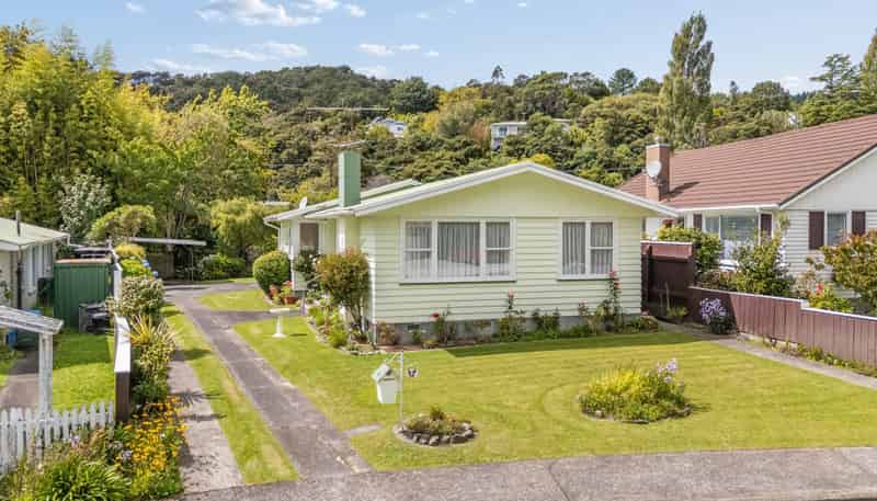 17 Deller Grove, Silverstream