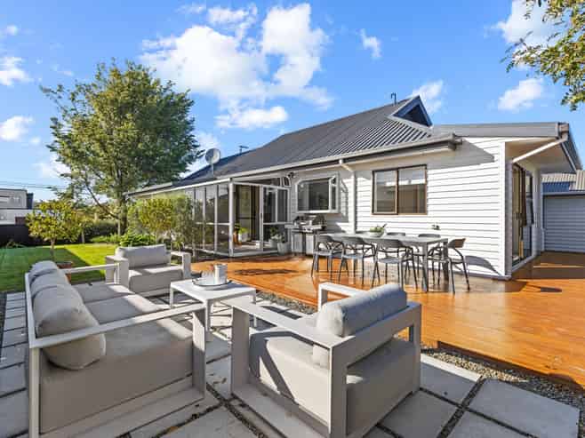 75 Burwood Road, Burwood