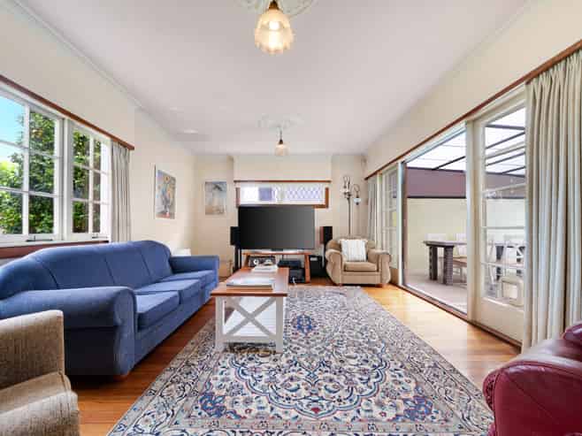 18 Weston Avenue, Papatoetoe