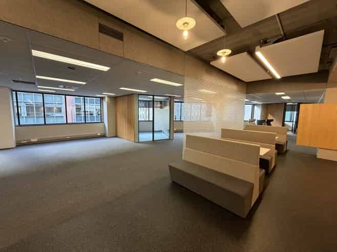 Full Floor in the Government Precinct