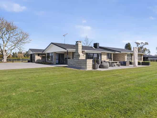 25 French Pass Road, Cambridge