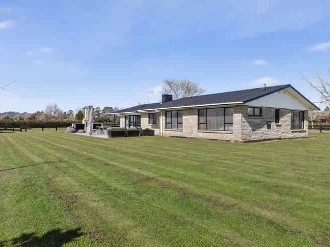 25 French Pass Road, Cambridge