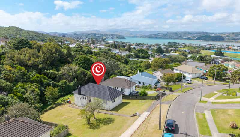 12 Ngahue Crescent, Elsdon