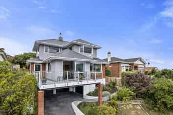 126 Signal Hill Road, Opoho