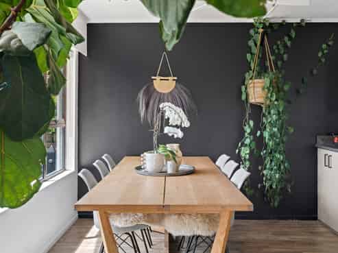 1 Mahupuku Street, Greytown