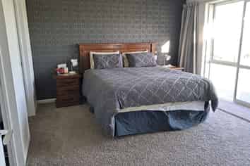 461 Cross Road, Pebbly Hill