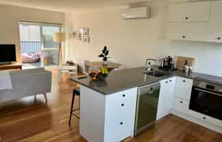 2/45 Hopkins Crescent, Kohimarama