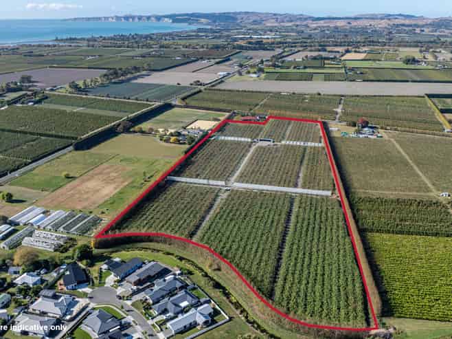 83 Richmond Road, Clive