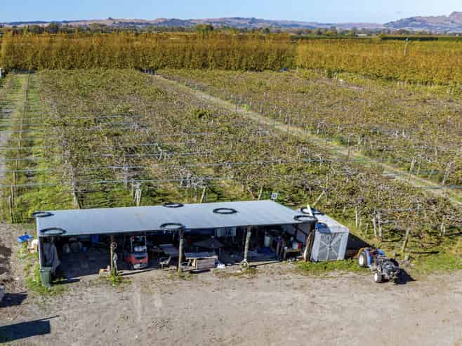 83 Richmond Road, Clive