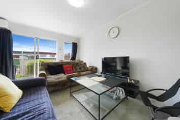 3/32 Don Croot Street, Western Springs