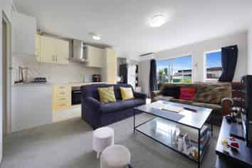 3/32 Don Croot Street, Western Springs