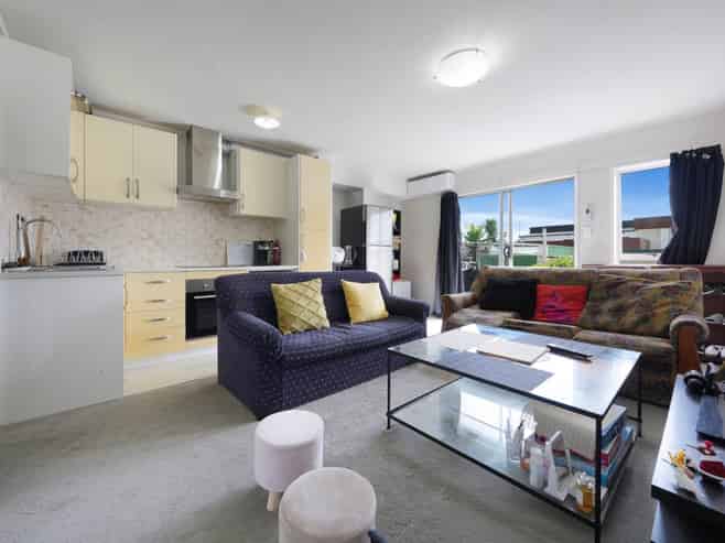 3/32 Don Croot Street, Western Springs