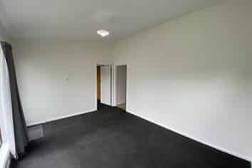 87B Hills Road, Edgeware