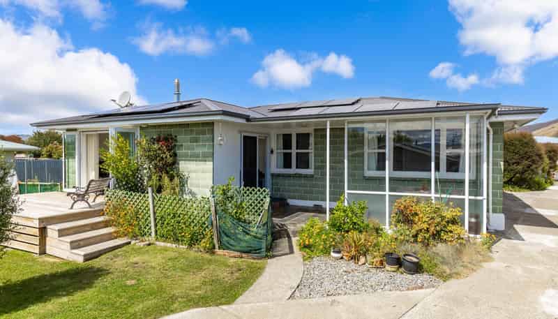 4 Mitchell Street, Redwoodtown