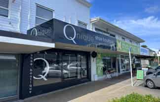 Compact Retail or Office Space in the Mount