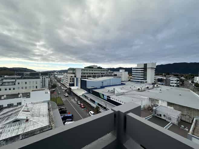 Affordable office in central Hutt
