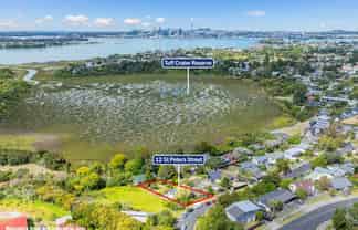 12 St Peters Street, Northcote