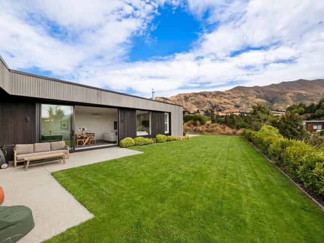 34 Stackbrae Avenue, Wanaka