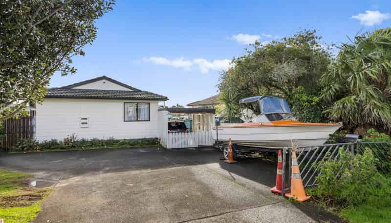 2/331 Weymouth Road, Weymouth