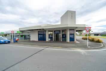 Prime position in premium area