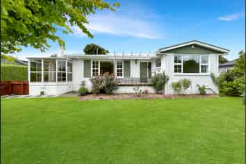 113 Moana Street, Rosedale