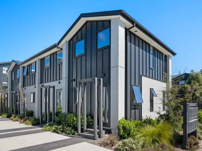 1/37 Mohua Lane, Upper Riccarton