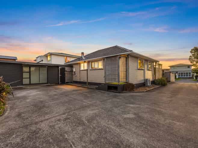 6B Alan Avenue, Henderson