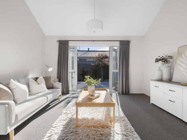 2/11 Harvey Terrace, Richmond