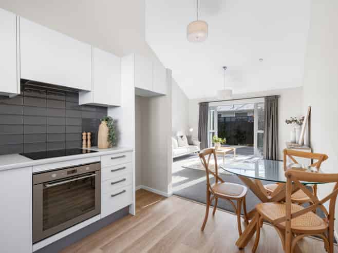 2/11 Harvey Terrace, Richmond