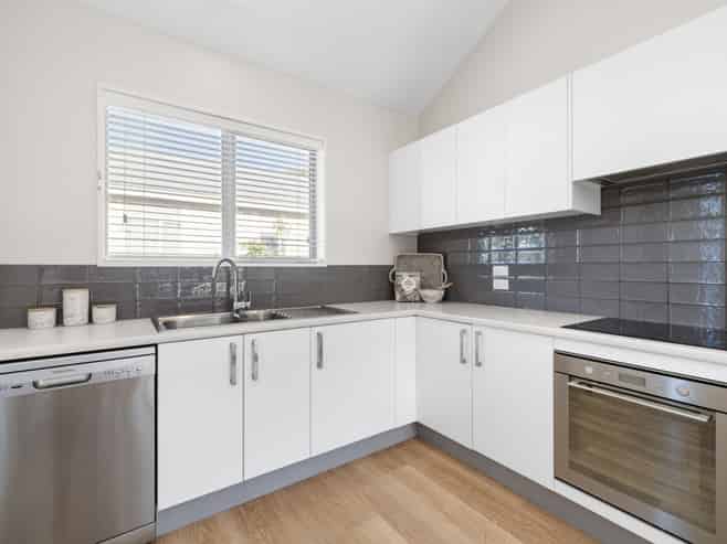 2/11 Harvey Terrace, Richmond