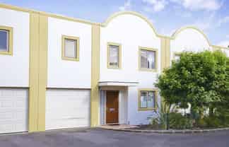 5/4 Ambrico Place, New Lynn