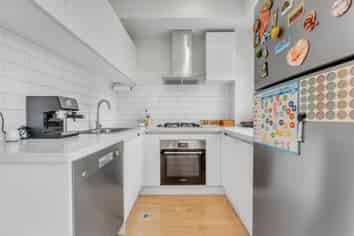 7/8 Hepburn Road, Glendene