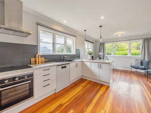 2A Stephen Street, Trentham